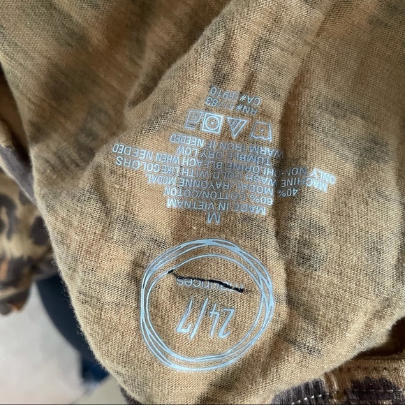 Cheetah Leopard Animal Print Tee T-Shirt Brown - Picture 5 of 6